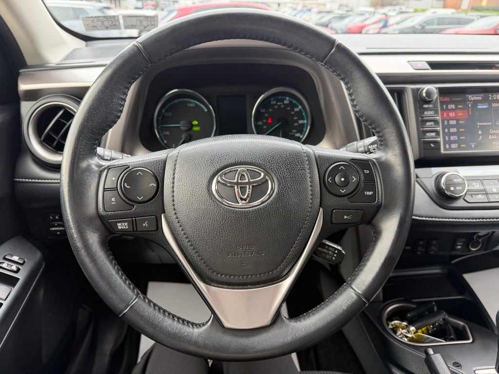2018 Toyota RAV4 Hybrid XLE