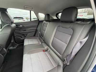 2024 Chevrolet Trax FWD LT