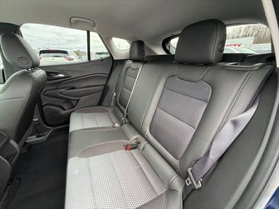 2024 Chevrolet Trax FWD LT