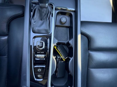 2019 Volvo XC60 T6 Momentum