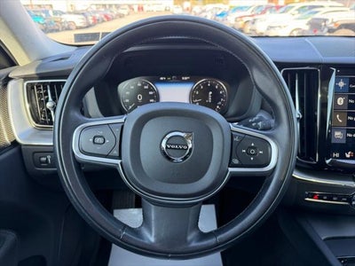 2019 Volvo XC60 T6 Momentum