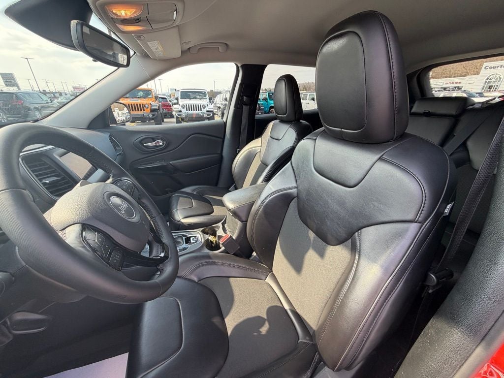 2021 Jeep Cherokee Altitude