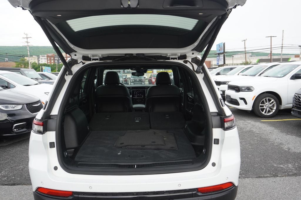 2023 Jeep Grand Cherokee Altitude X