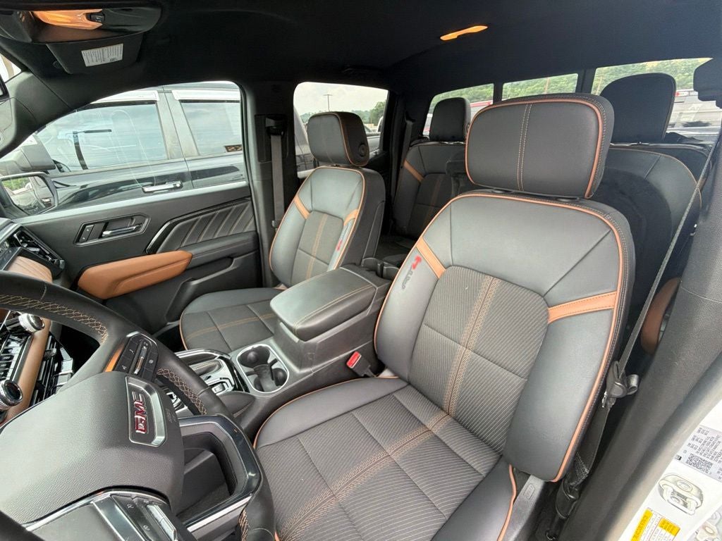 2024 GMC Canyon AT4