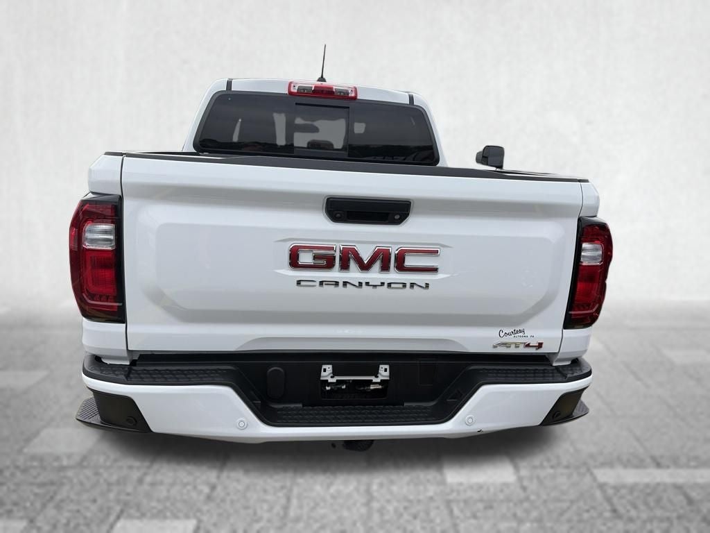 2024 GMC Canyon AT4