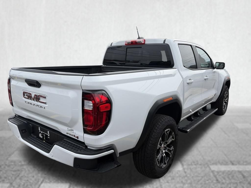 2024 GMC Canyon AT4