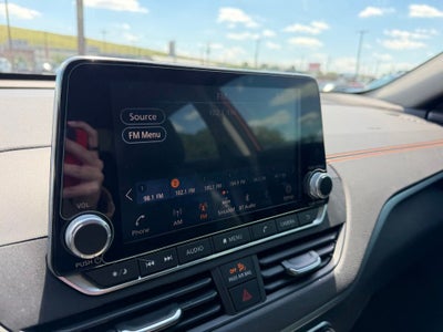 2020 Nissan Altima 2.5 SR