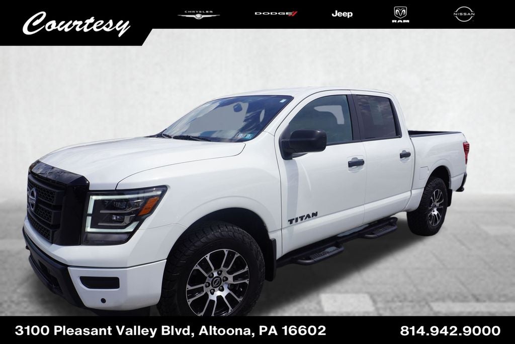 2024 Nissan Titan SV