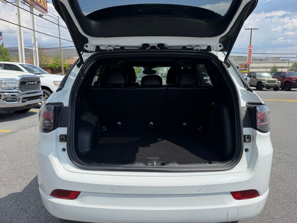 2023 Jeep Compass High Altitude