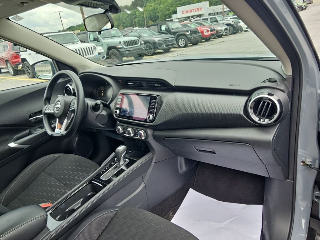 2024 Nissan Kicks SV