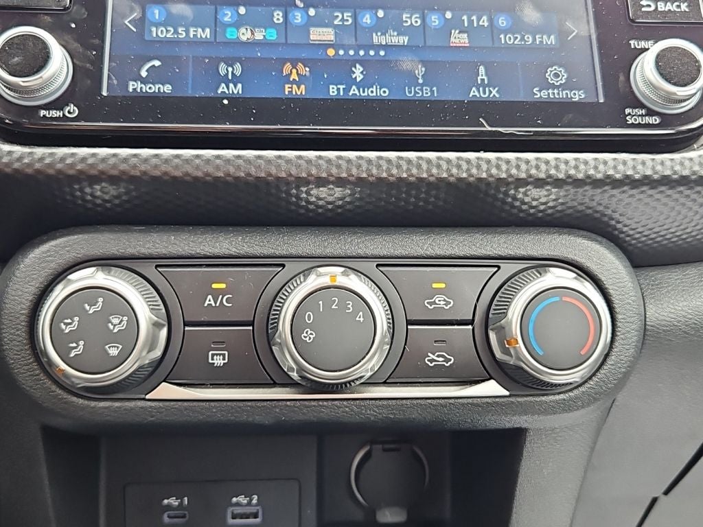 2024 Nissan Kicks SV