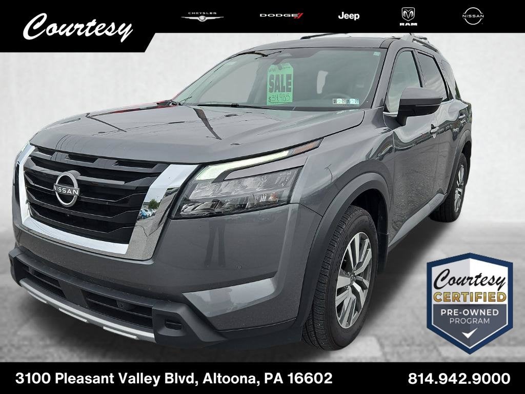 2025 Nissan Pathfinder SL