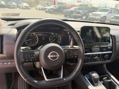 2024 Nissan Pathfinder SL