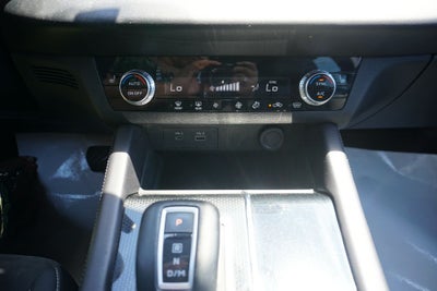 2023 Mitsubishi Outlander Base