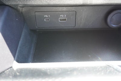 2023 Mitsubishi Outlander Base