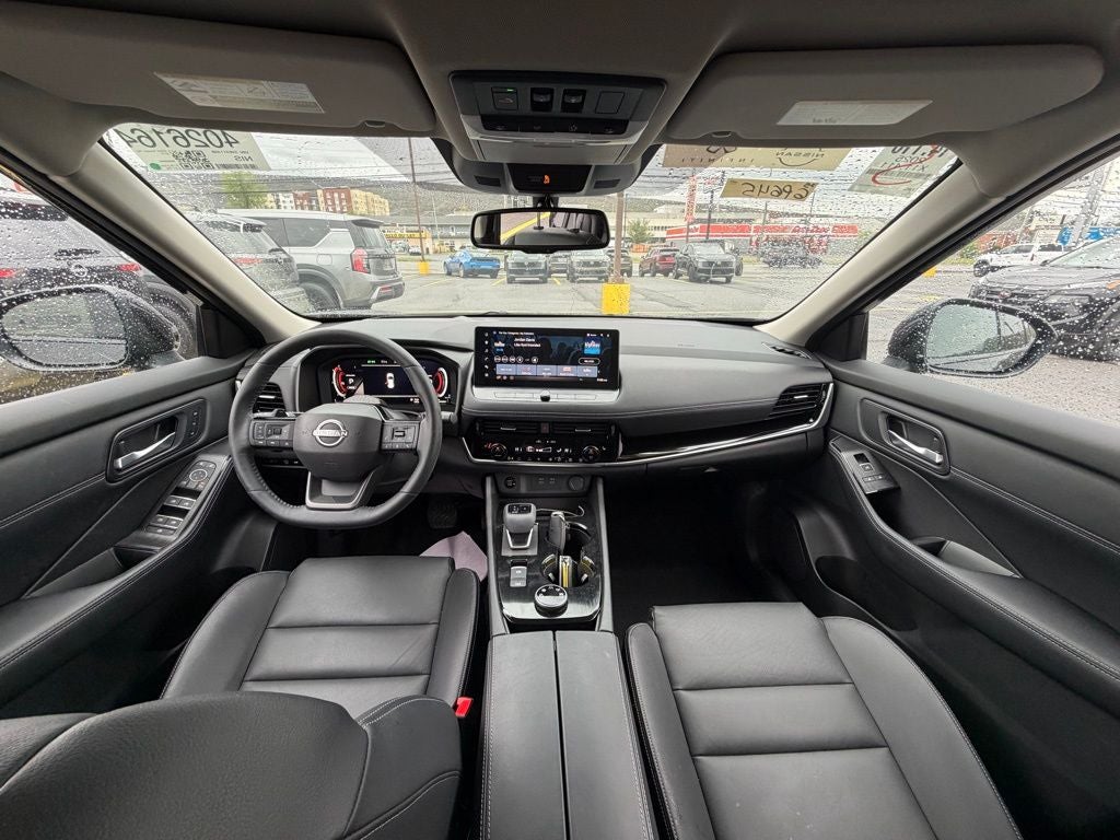 2025 Nissan Rogue SL