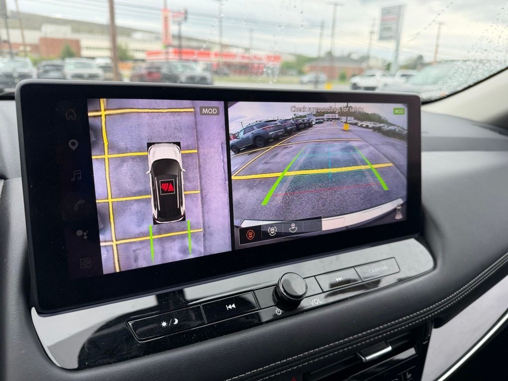 2025 Nissan Rogue SL