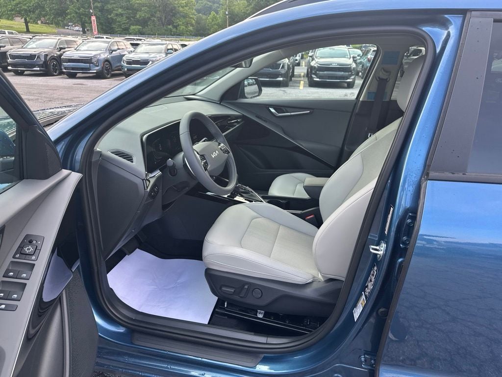2026 Kia Niro EX