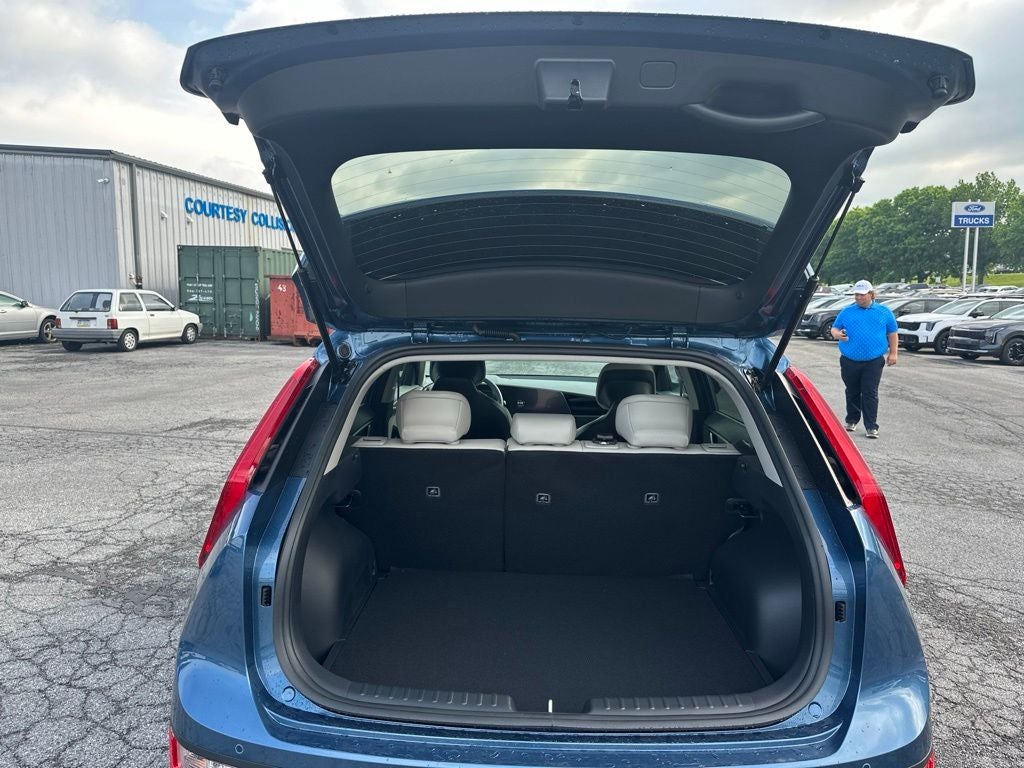 2026 Kia Niro EX