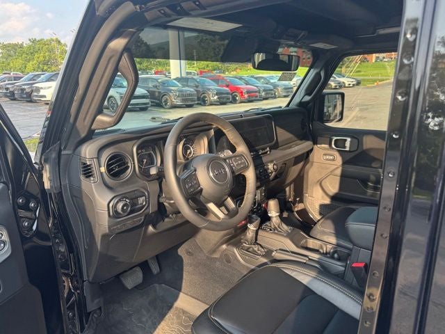 2025 Jeep Wrangler Rubicon 392