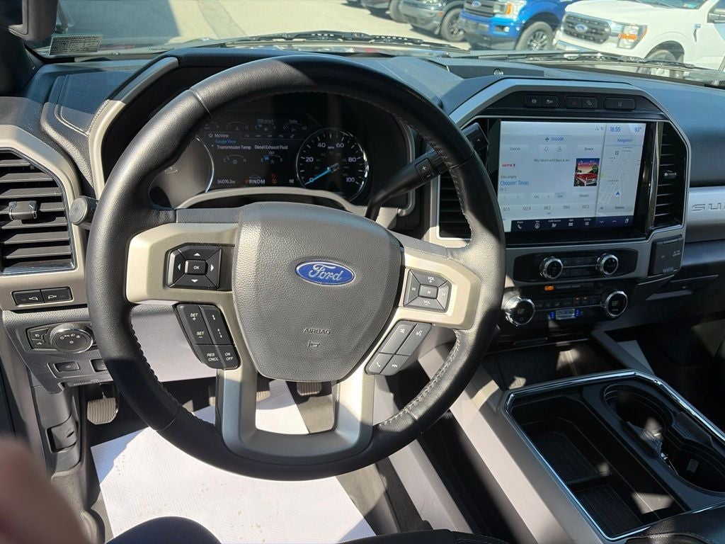 2022 Ford F-250SD Lariat