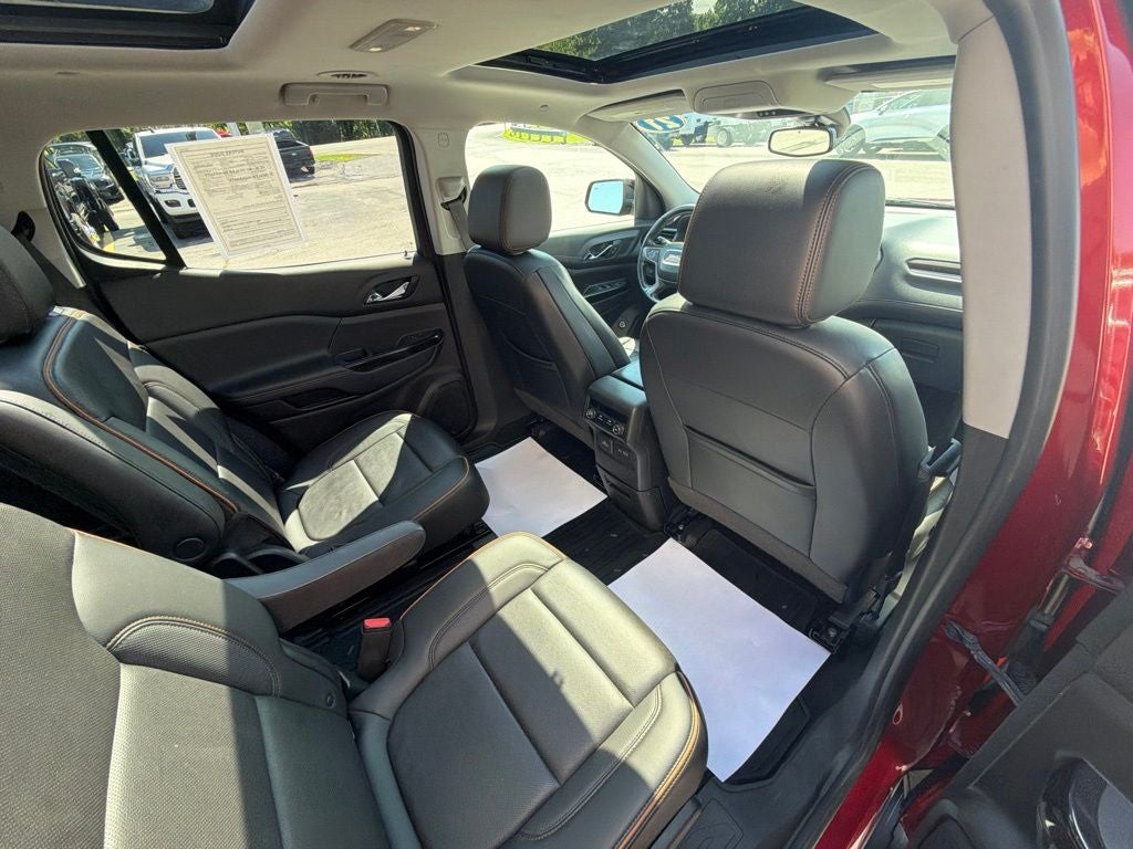 2021 GMC Acadia AT4