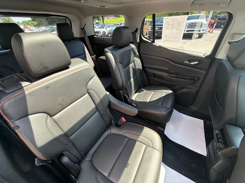 2021 GMC Acadia AT4