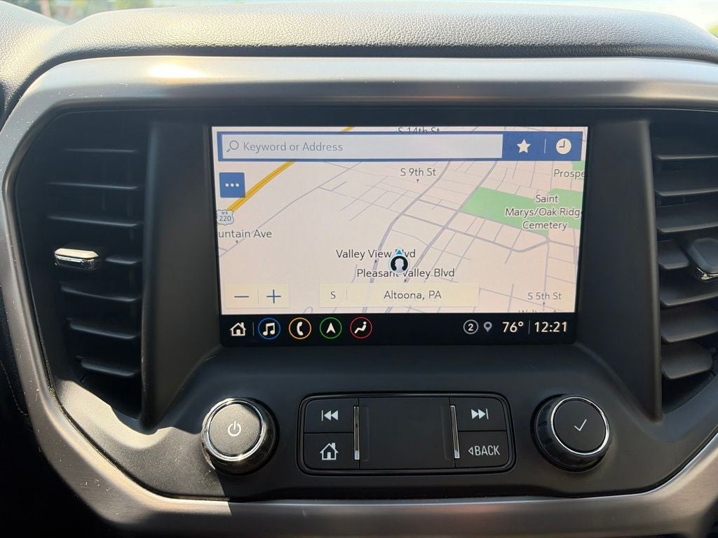 2021 GMC Acadia AT4