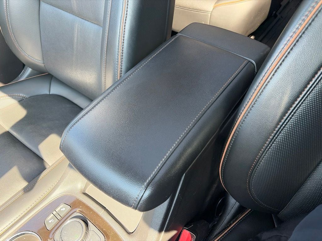 2021 GMC Acadia AT4