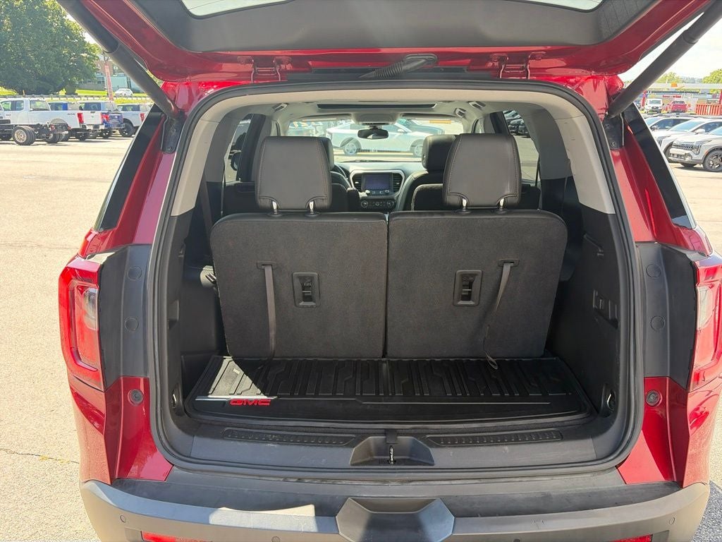 2021 GMC Acadia AT4