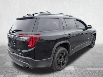 2023 GMC Acadia AT4
