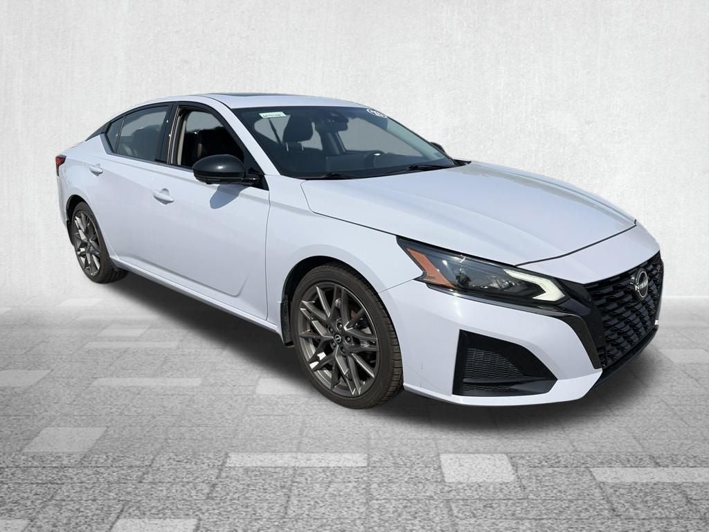 2023 Nissan Altima 2.0 SR