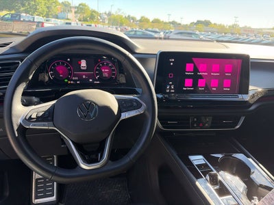 2025 Volkswagen Atlas Cross Sport 2.0T SEL R-Line Black