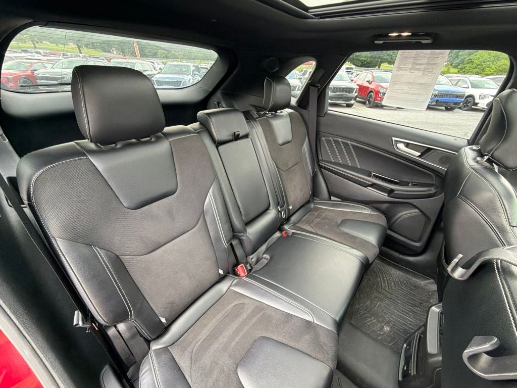 2019 Ford Edge ST