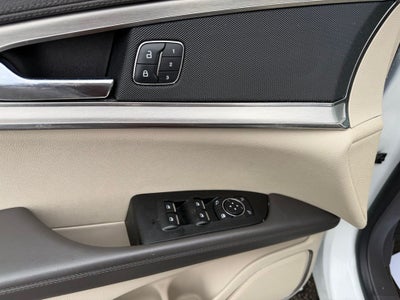 2020 Lincoln Nautilus Standard