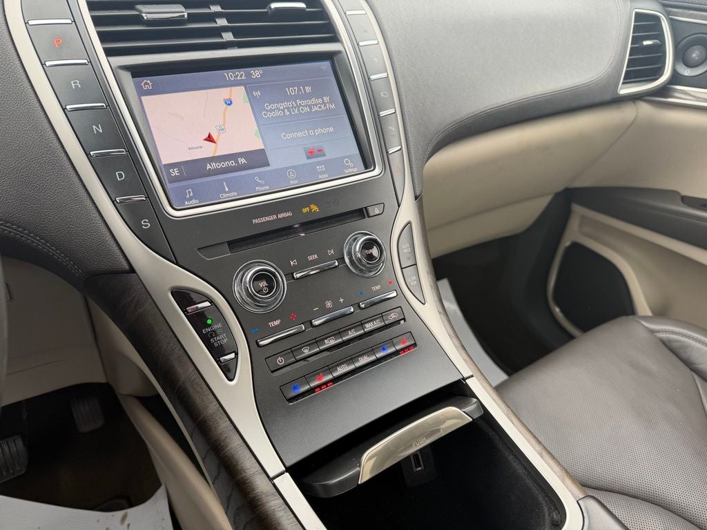 2020 Lincoln Nautilus Reserve