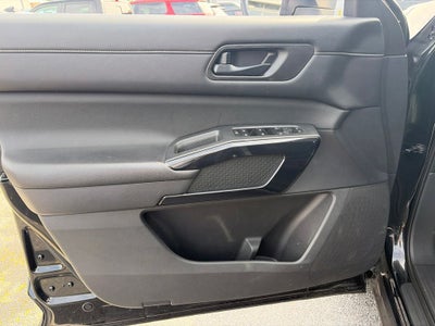 2023 Nissan Pathfinder SV