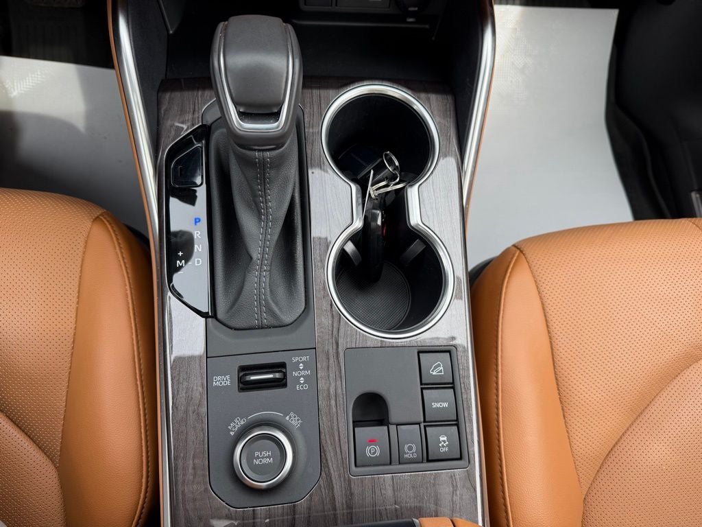 2024 Toyota Highlander Platinum