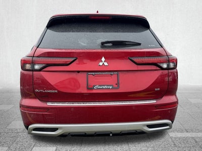 2022 Mitsubishi Outlander SE