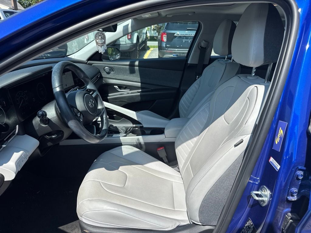 2023 Hyundai Elantra Limited