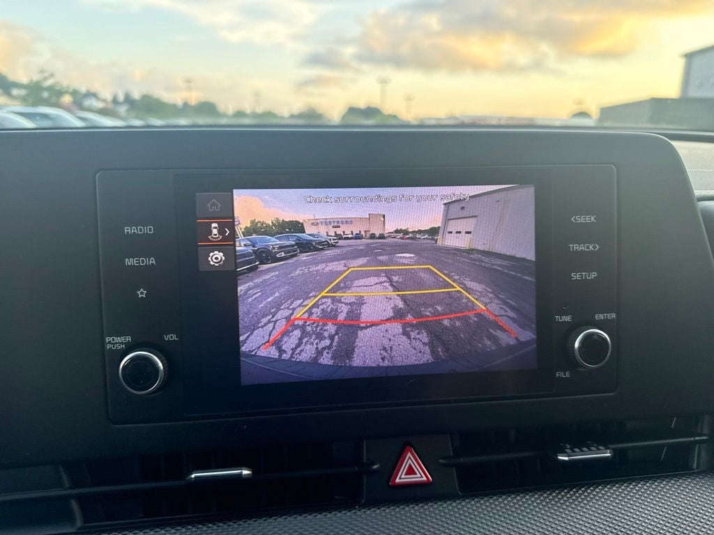 2023 Kia Sportage LX