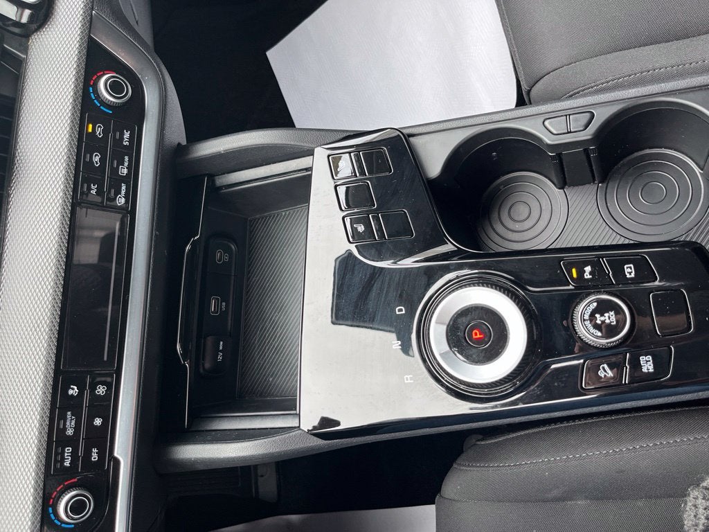 2023 Kia Sportage Hybrid LX