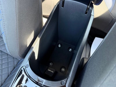 2020 Toyota C-HR XLE