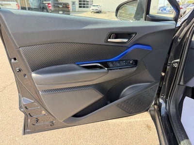 2020 Toyota C-HR XLE