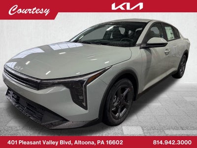 2026 Kia K4 LXS