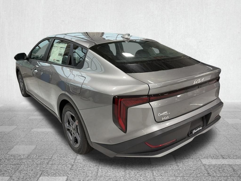 2026 Kia K4 LXS