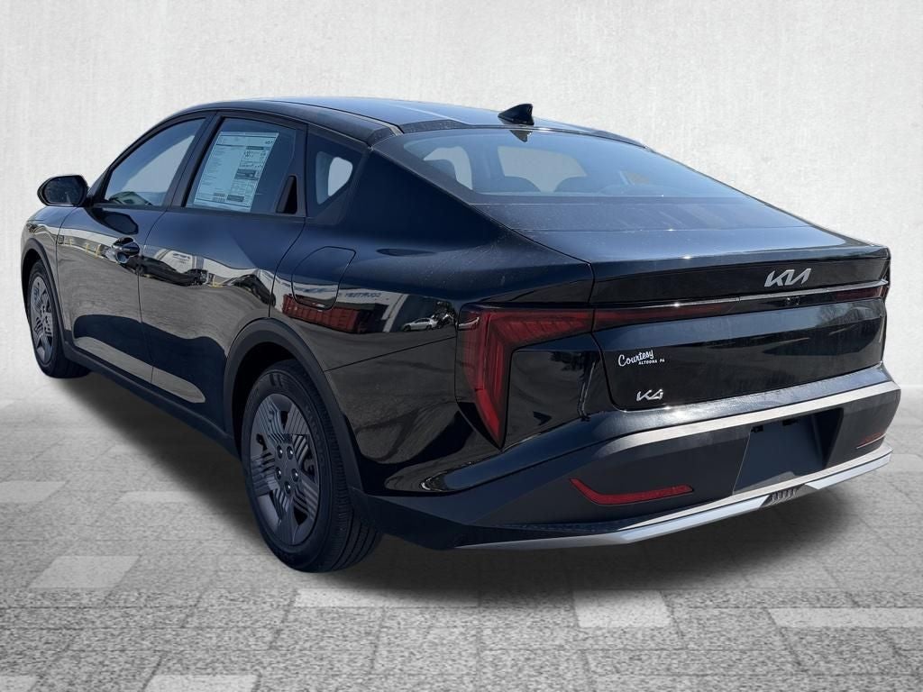 2026 Kia K4 LX