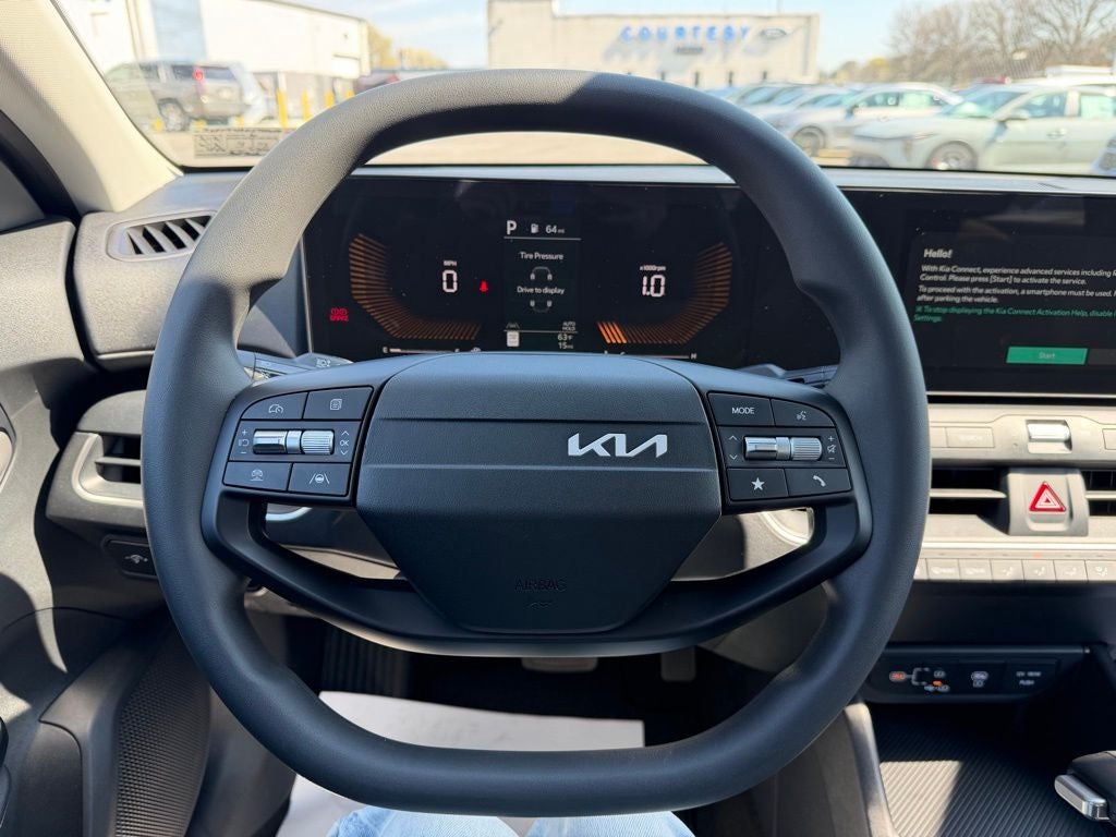2026 Kia K4 LX