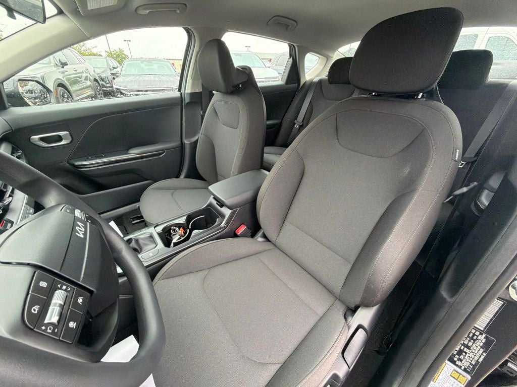 2026 Kia K4 LX