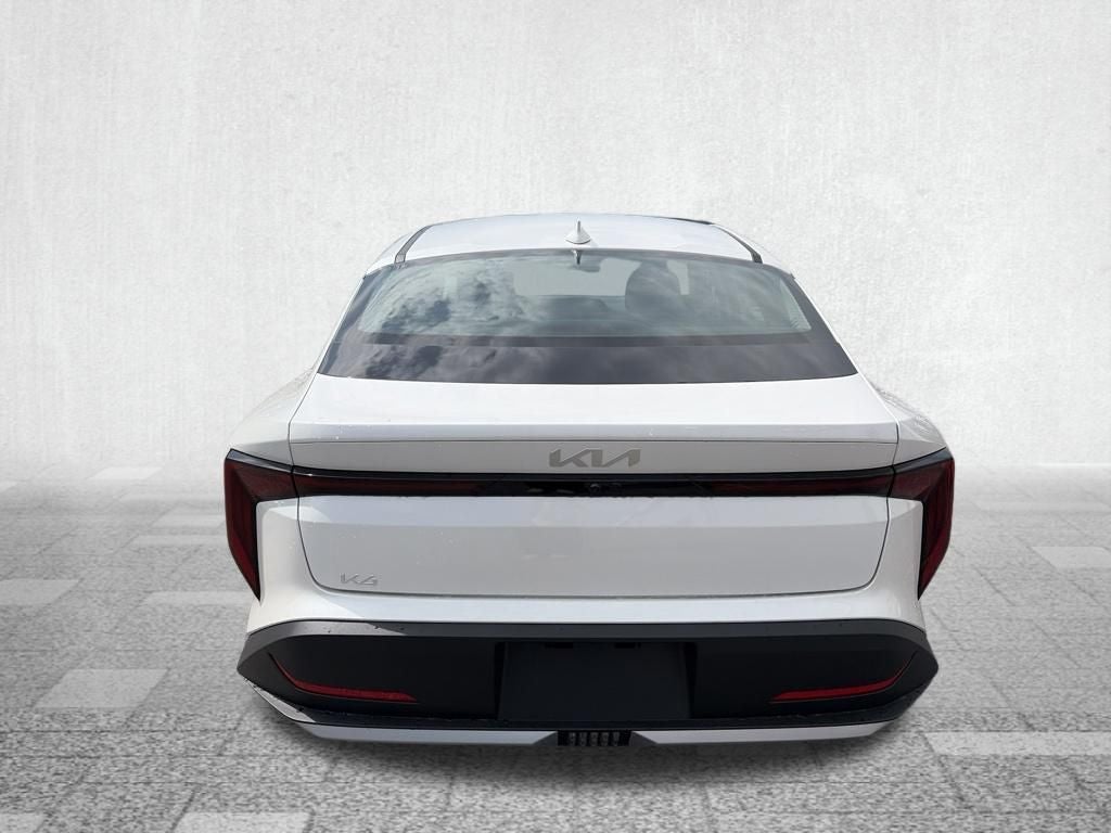 2026 Kia K4 LX
